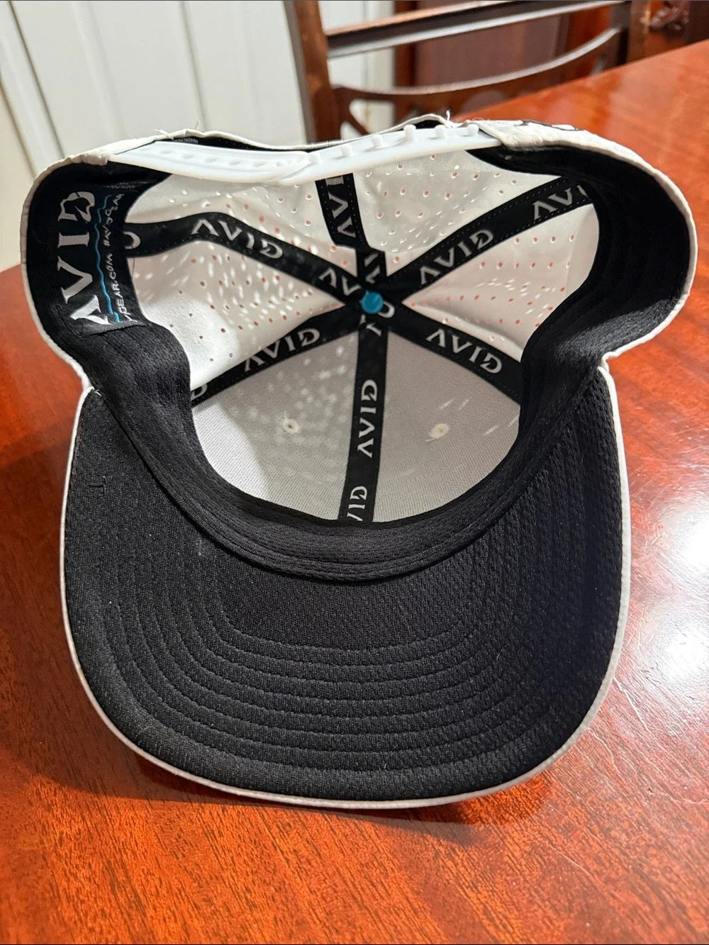 Avid Pro Performance snapback-Youth